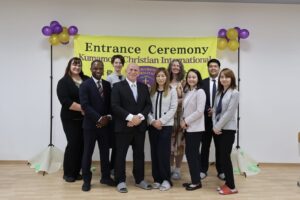 多国籍の教師陣